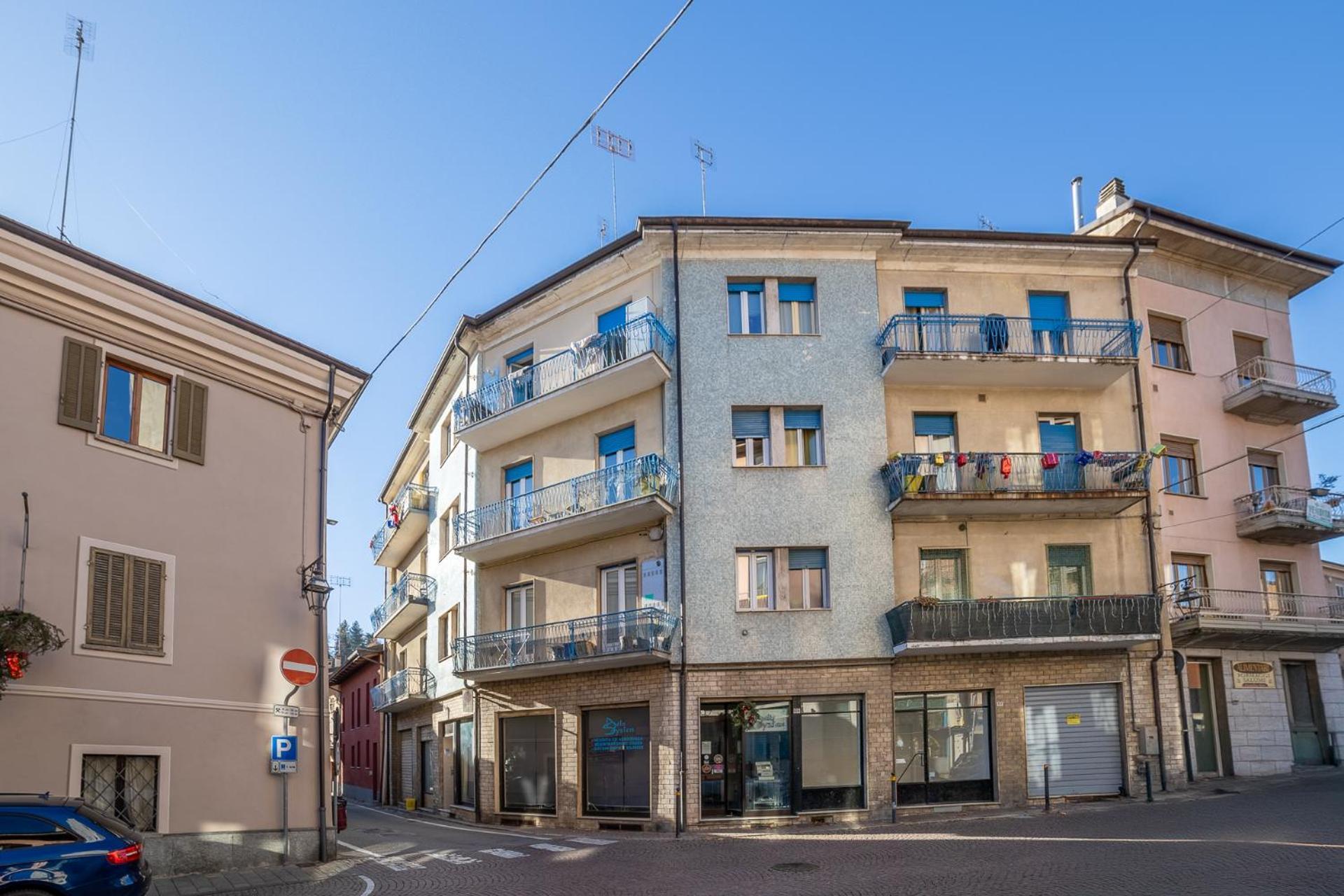 Antico Borgo Appartement Borgo San Dalmazzo Buitenkant foto